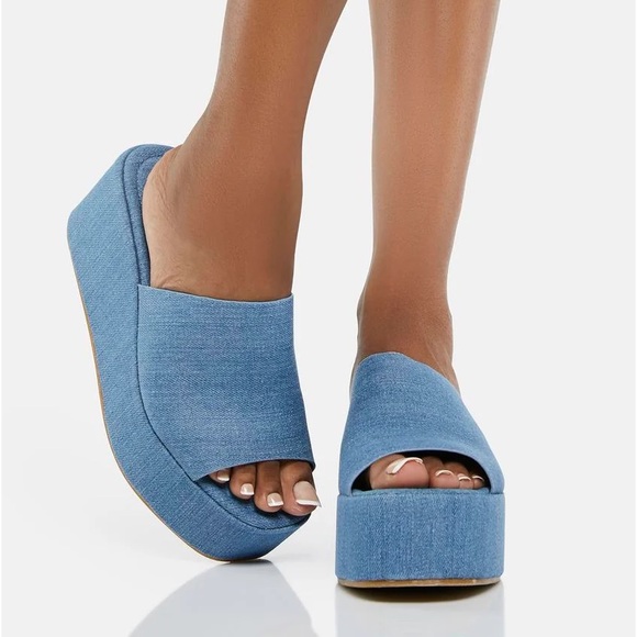 pazzle Shoes - Pazzle - denim platform sandals. Brand new! 7.5